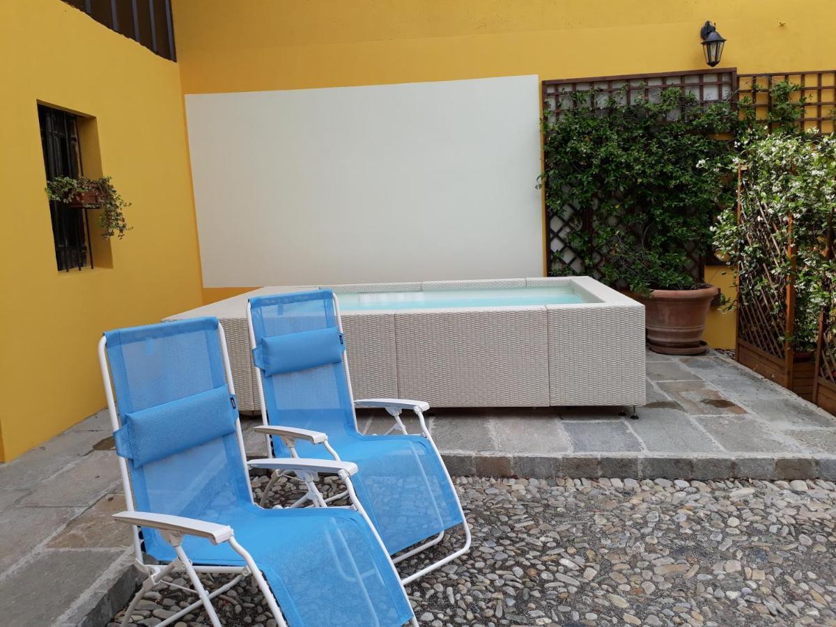 B&B La Corte Suites Salice Terme Zewnętrze zdjęcie