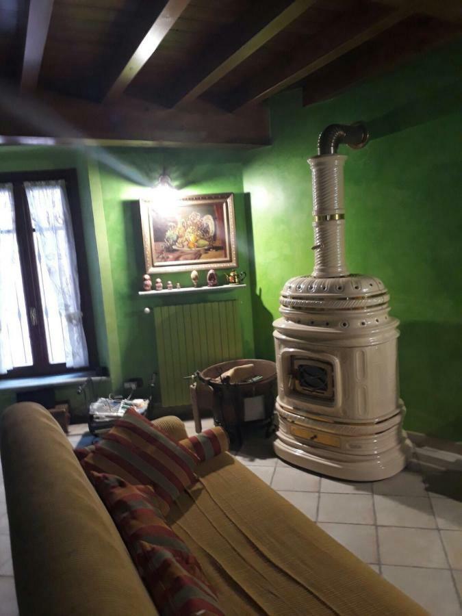 B&B La Corte Suites Salice Terme Zewnętrze zdjęcie