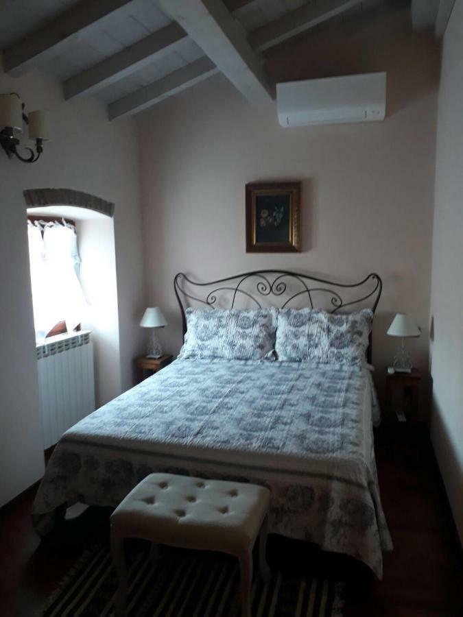B&B La Corte Suites Salice Terme Zewnętrze zdjęcie