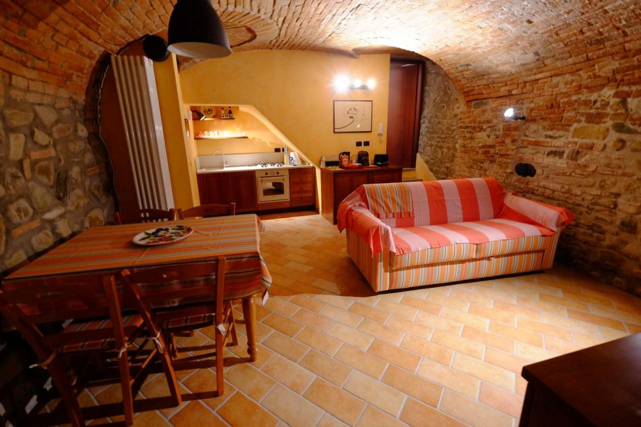 B&B La Corte Suites Salice Terme Zewnętrze zdjęcie